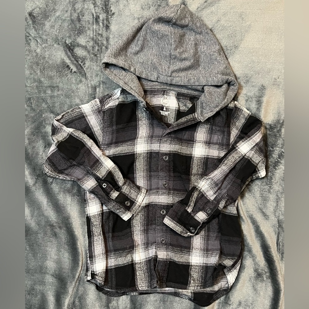 🔹3 for $10🔹 Boys Hooded Flannel